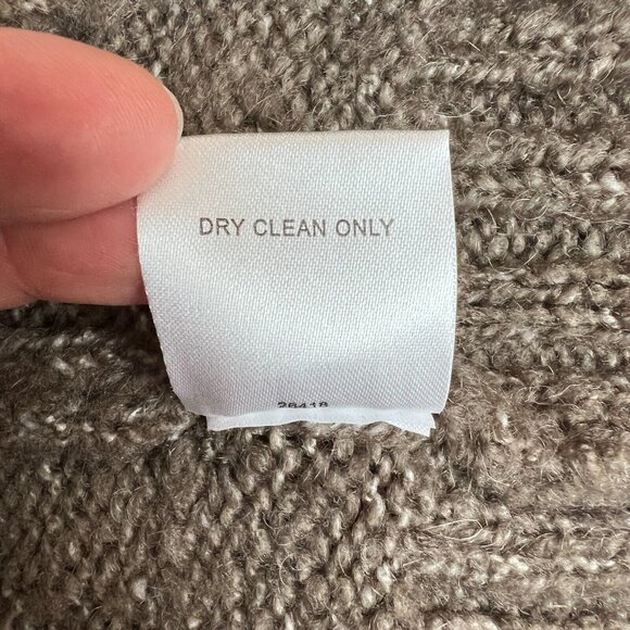 Romeo + Juliet Couture Cardigan Sweater Womens Medium Brown Faux Fur Dolman Knit - Picture 13 of 14